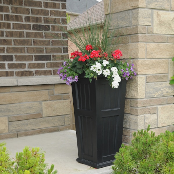 Cape Cod Tall Planter - Black